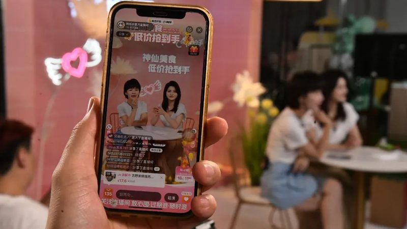 管道疏通剂腐蚀管道后的处理方法及注意事项**